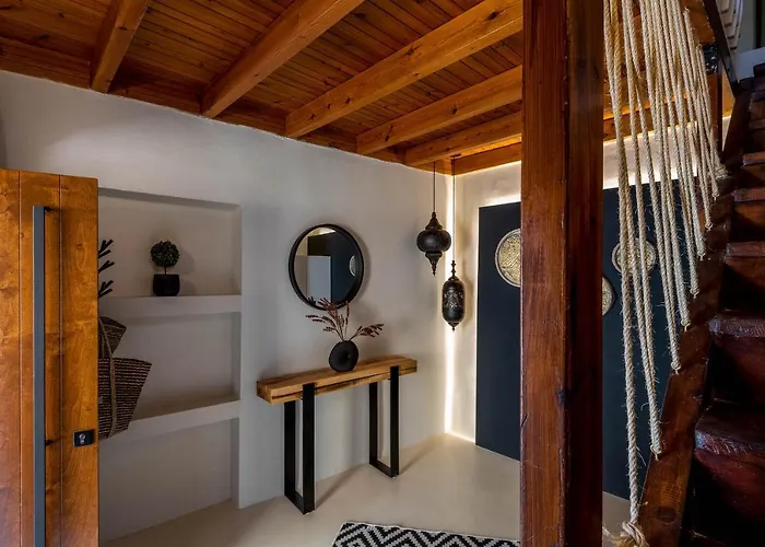 Voyaz Boutique & -old Town *