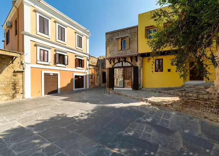 Voyaz Boutique & -old Town 아파트 *